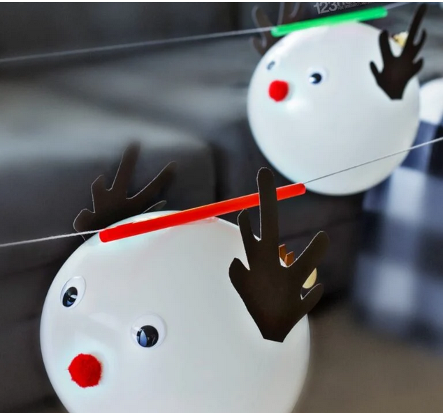 Reindeer balloon craft